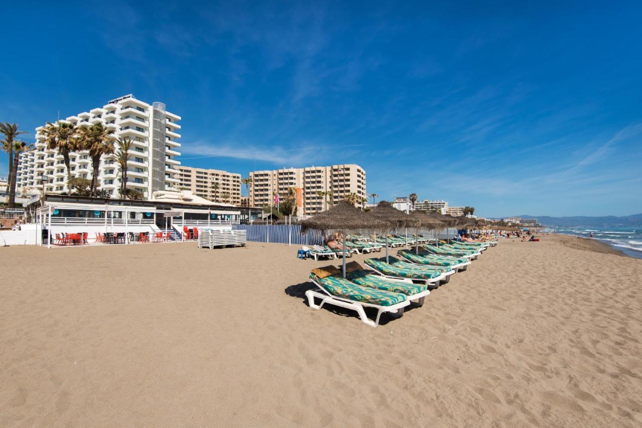 Aloha Puerto Private Apartment 1St Line Carihuela Beach Torremolinos Esterno foto