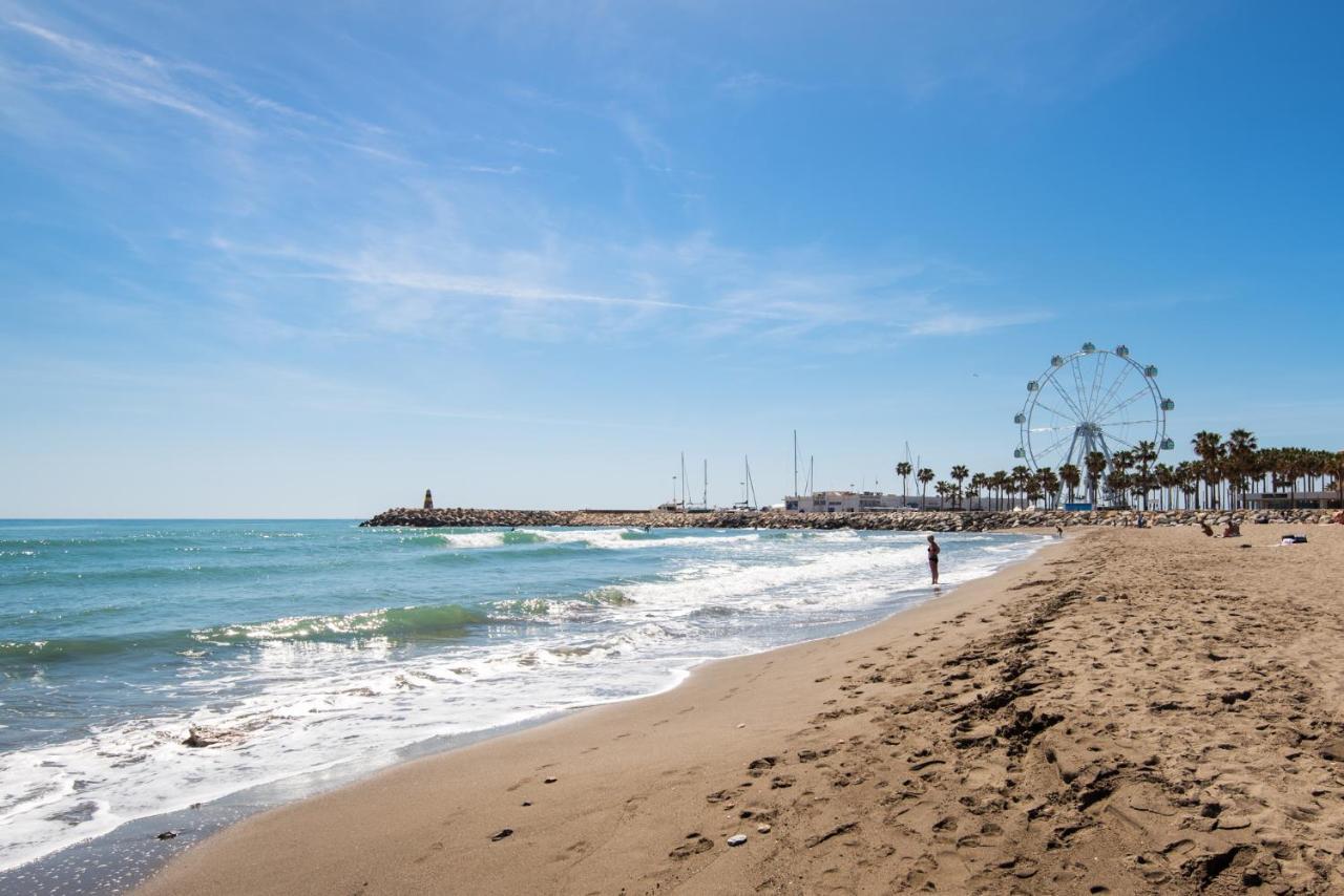 Aloha Puerto Private Apartment 1St Line Carihuela Beach Torremolinos Esterno foto