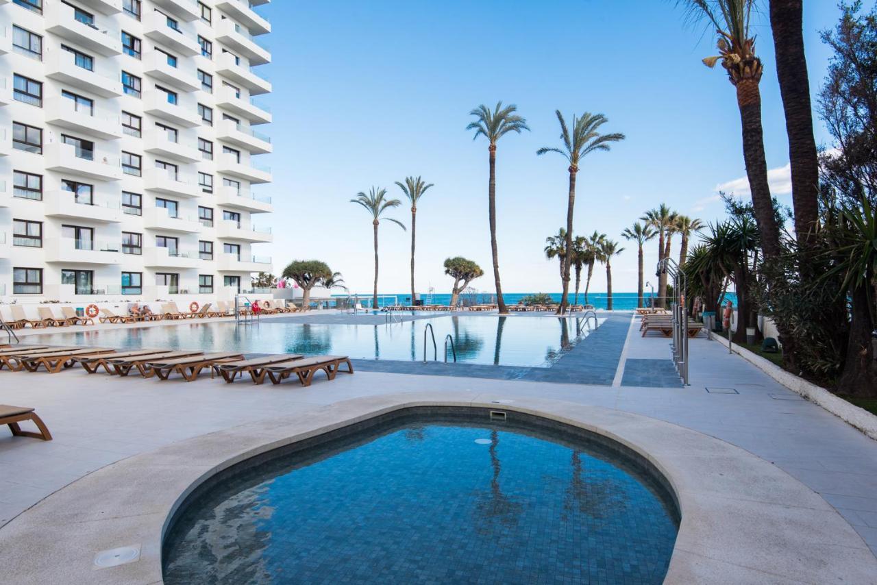 Aloha Puerto Private Apartment 1St Line Carihuela Beach Torremolinos Esterno foto